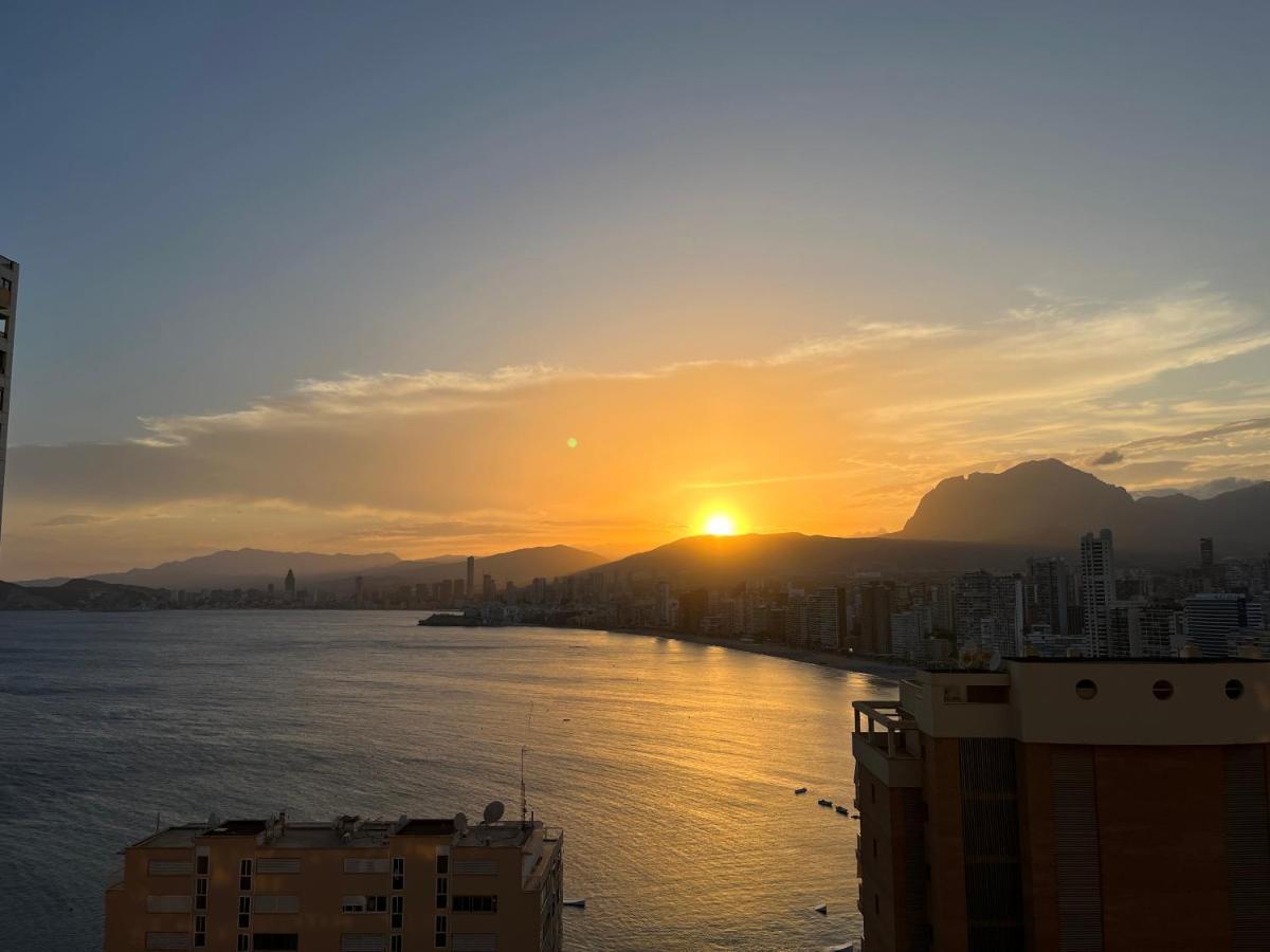 Apartamento Playa De Benidorm Playa De Levante Екстериор снимка